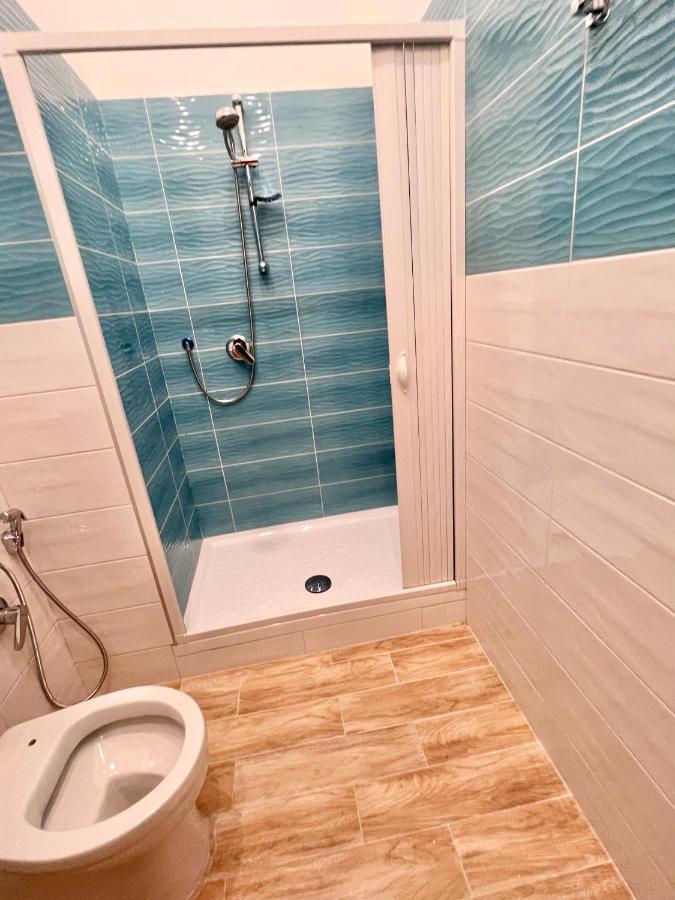 Airport Luxury Rooms Naples Luaran gambar